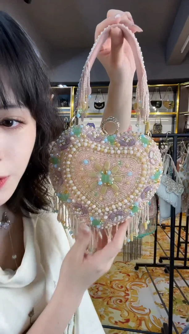 织物重工串珠手提包直播间女神专拍