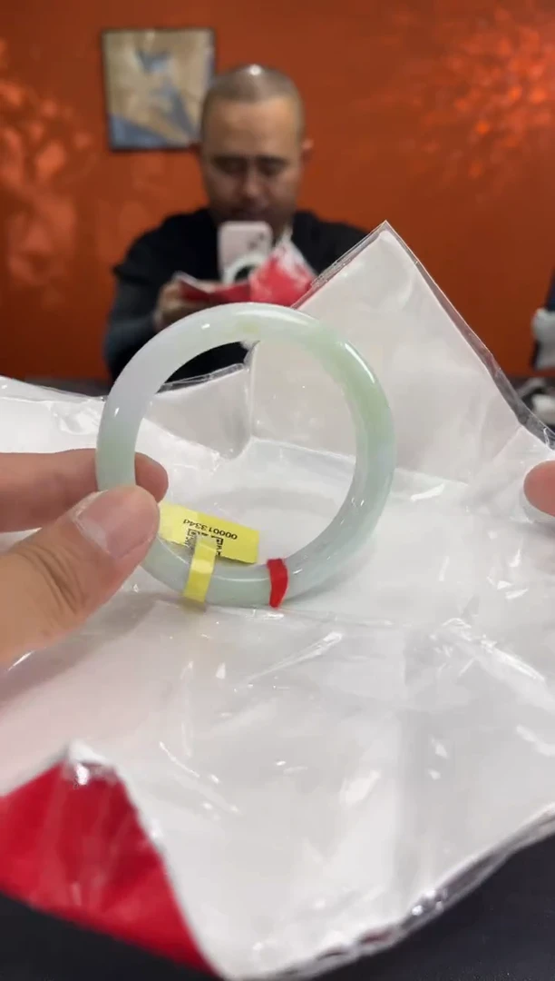 未镶嵌手镯翡翠9