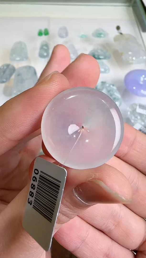 【闪购商品】翡翠吊坠(不含链)未镶嵌··