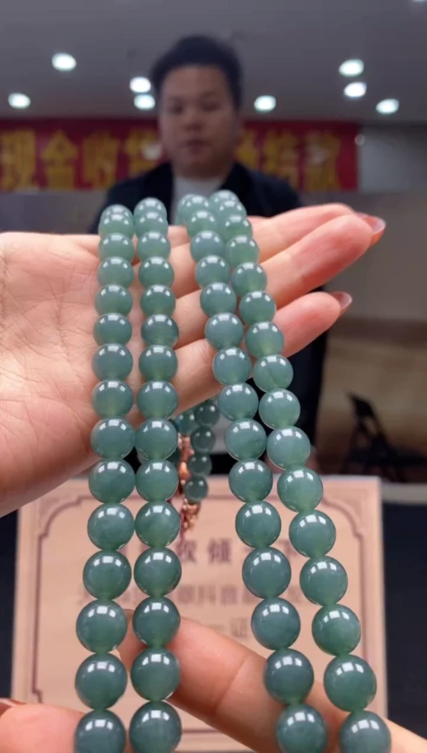 【闪购商品】定制翡翠未镶嵌多样性发货【只发一件】*q21