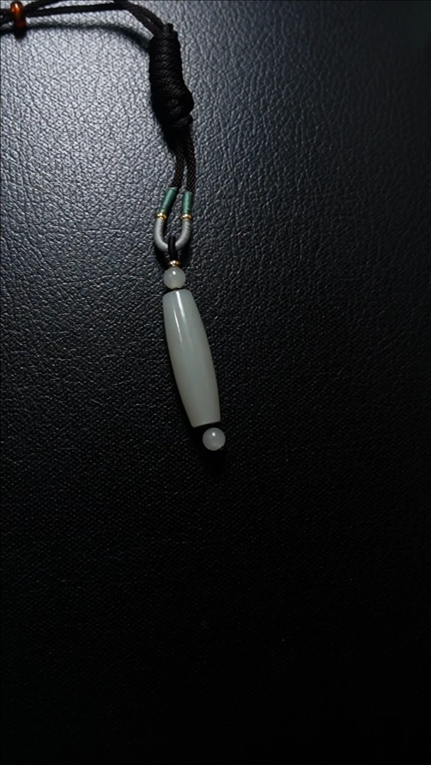 【闪购商品】和田玉颈饰未镶嵌玉勒子