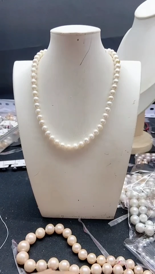 淡水珍珠未镶嵌颈饰1