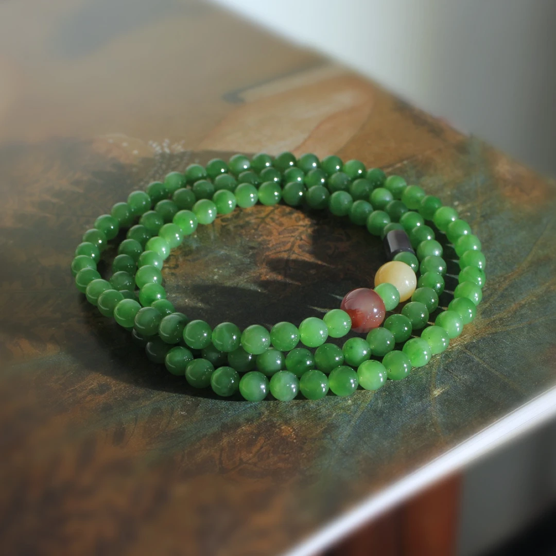 【岚溪珠宝】——和田碧玉阳果绿，设计款108，当代人得的中式宫廷风。。。