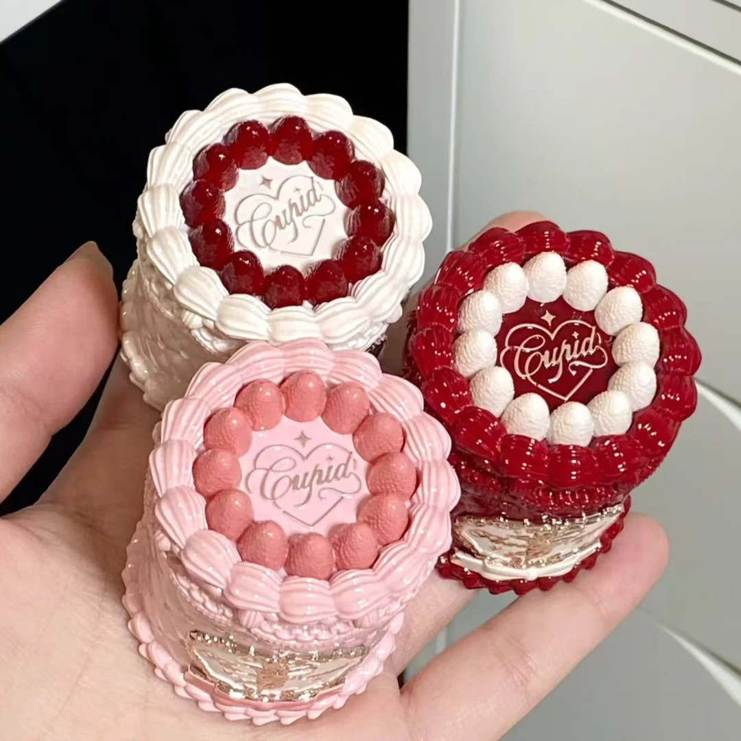 草莓丘比特----蛋糕唇霜