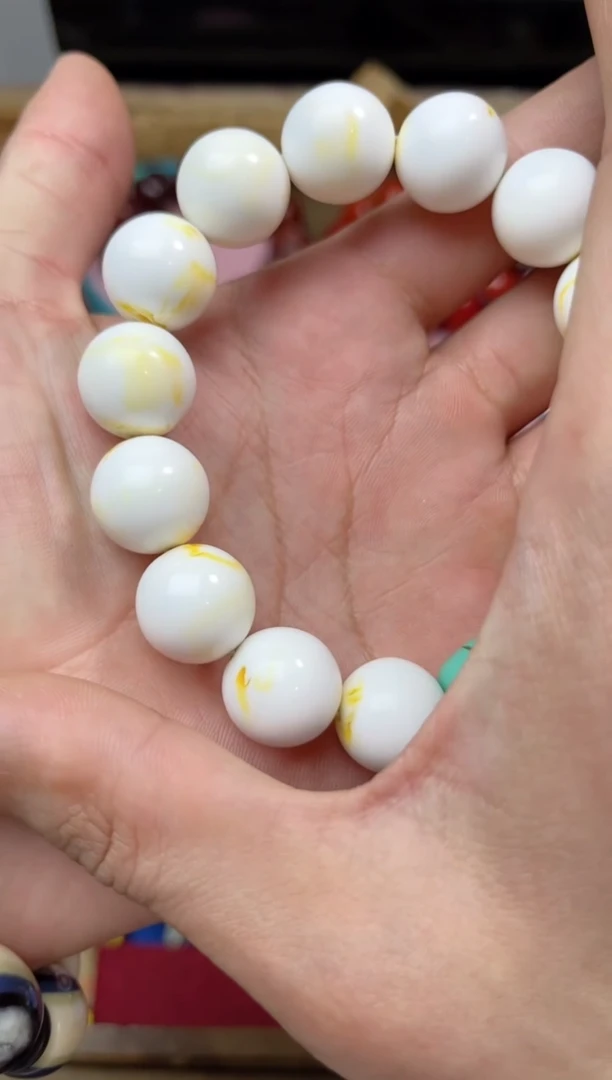 【闪购商品】蜜蜡手链未镶嵌点击链接下单即可