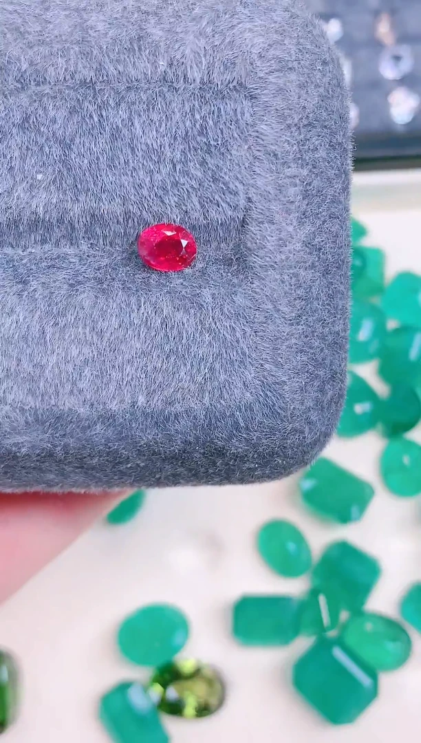 裸石红宝石1.27ct