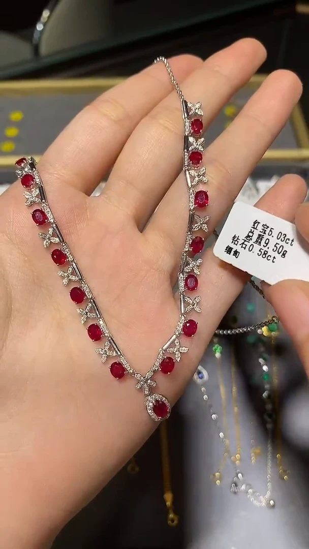 项链18K金镶嵌红宝石