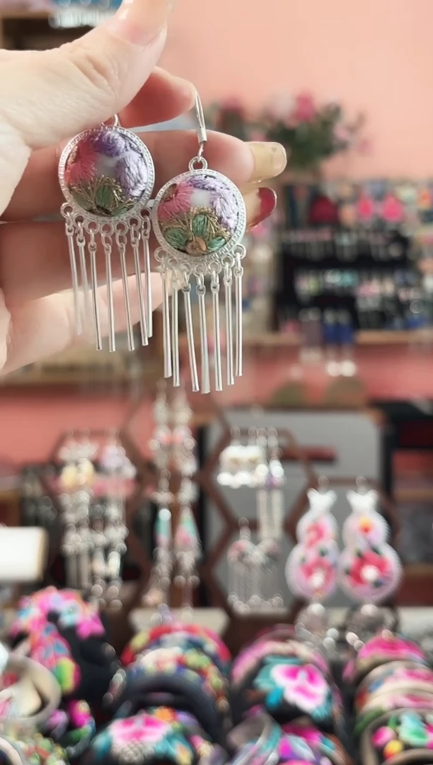 艺枝独绣手工饰品177