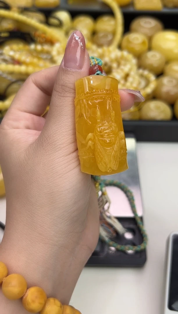 裸石琥珀未镶嵌琥珀蜜蜡吊坠