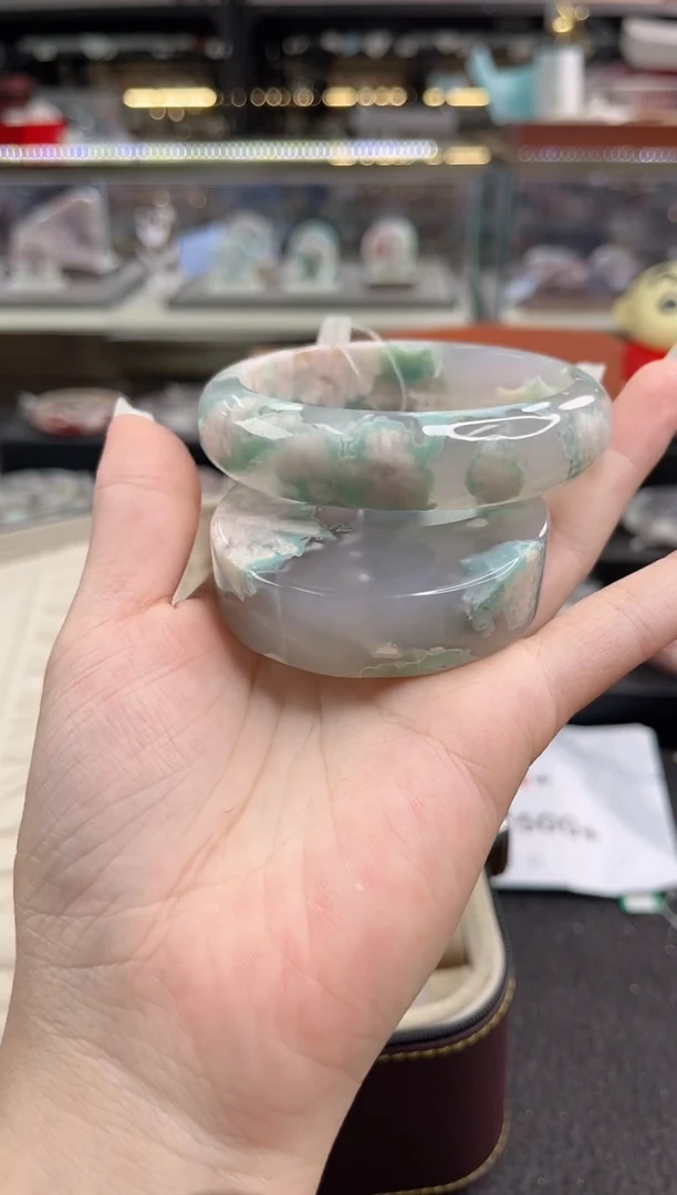 未镶嵌手镯石英质玉63圈口 （赠品镯心）