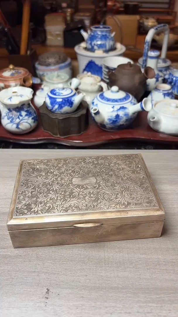 谢谢老板，回流产品有磨损正常，谨慎买！