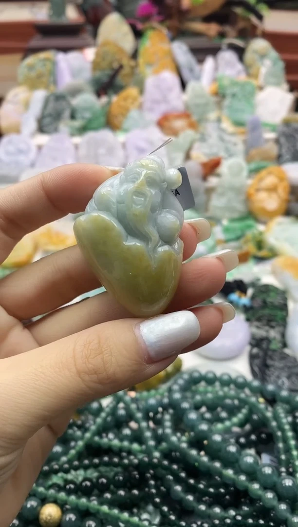 颈饰未镶嵌翡翠065