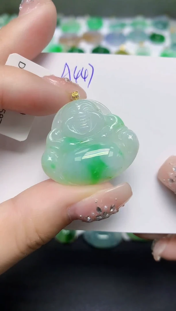 颈饰18K金镶嵌翡翠天然缅甸翡翠A货翡翠百元以上9元证书费自理