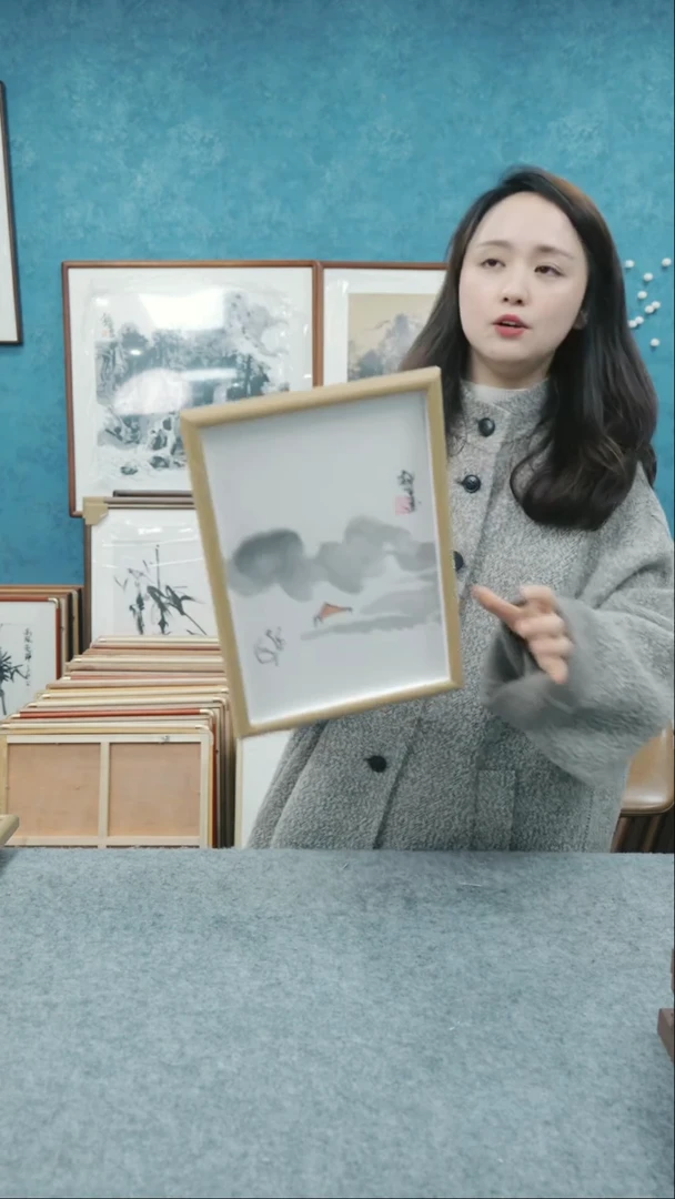 【闪购商品】国画10寸本土老师木质摆台