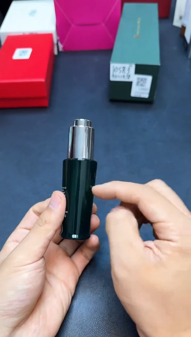 瓷片全新正品一件不留@@WE966
