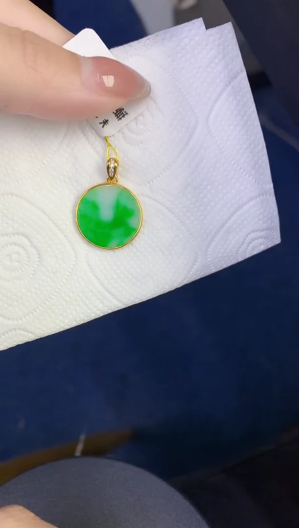 颈饰未镶嵌翡翠缅甸天然翡翠a货