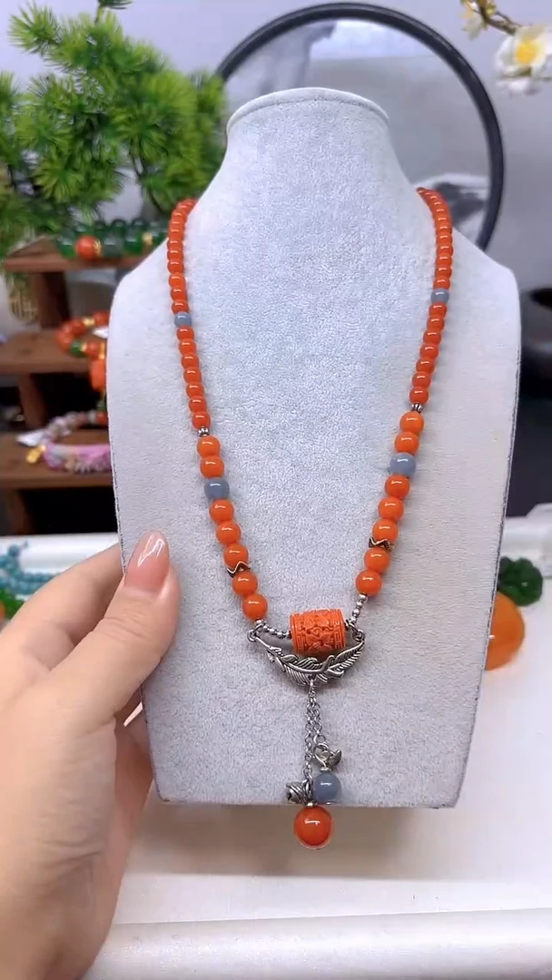 颈饰银S925镶嵌南红玛瑙M636