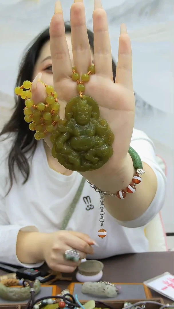 【闪购商品】蛇纹石玉财神未镶嵌财神挂件