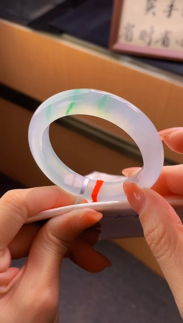 未镶嵌手镯翡翠-C802 圈口50.2 全款66万 定金2万