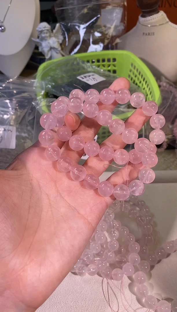 水晶手串未镶嵌110莫粉11MM