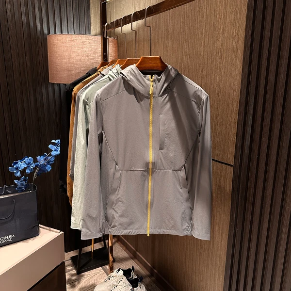【弹力透气 防泼水】25夏季新款男士高品质抗紫外线连帽防晒衣外套