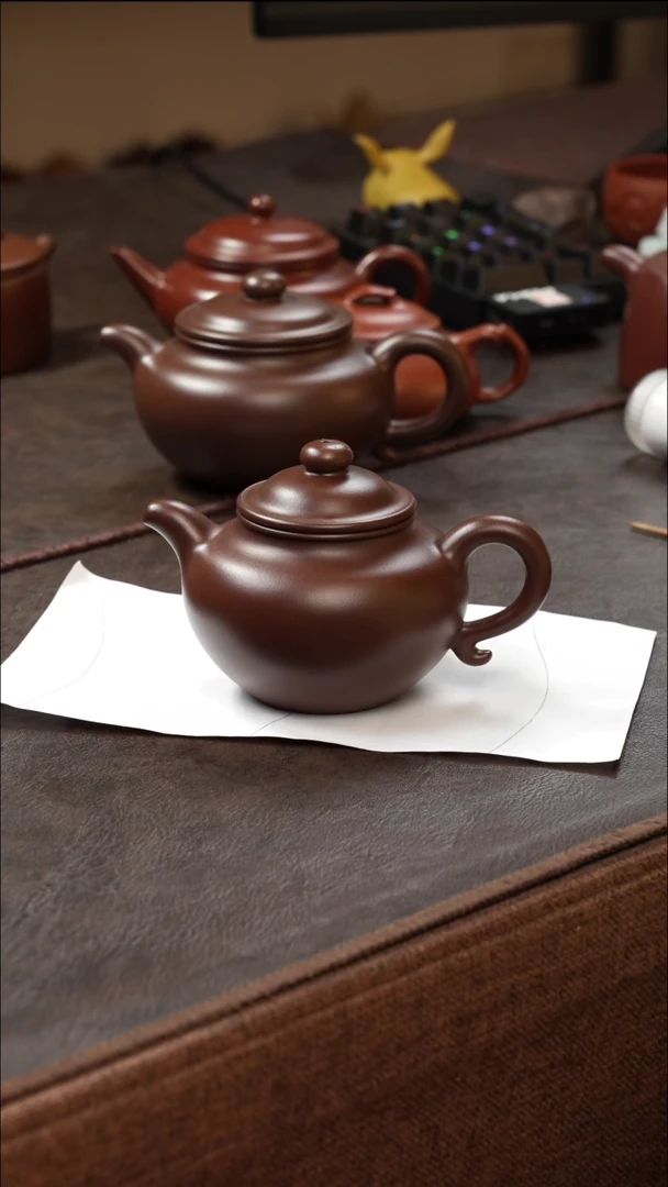 茶壶紫砂壶·16老紫泥莲子200cc