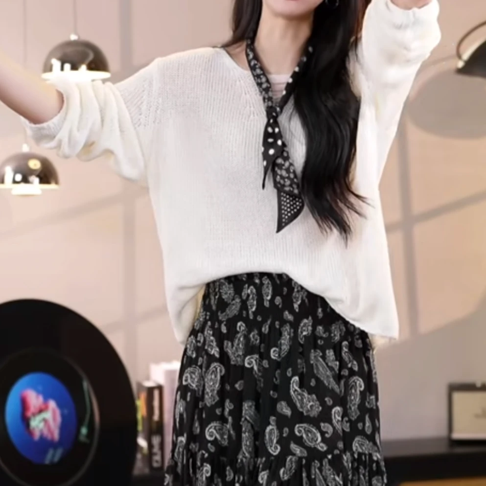 欧若风v领毛针织衫2025春夏新款设计感镂空纯色休闲防晒罩衫上衣