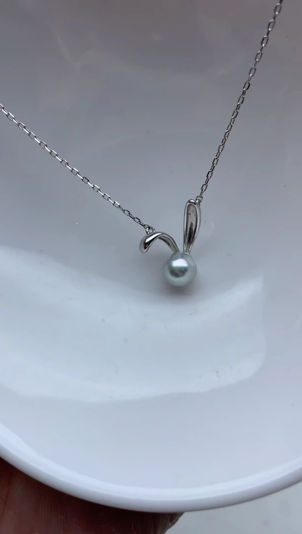 银S925镶嵌FF海水珍珠灰珠吊坠（赠链）