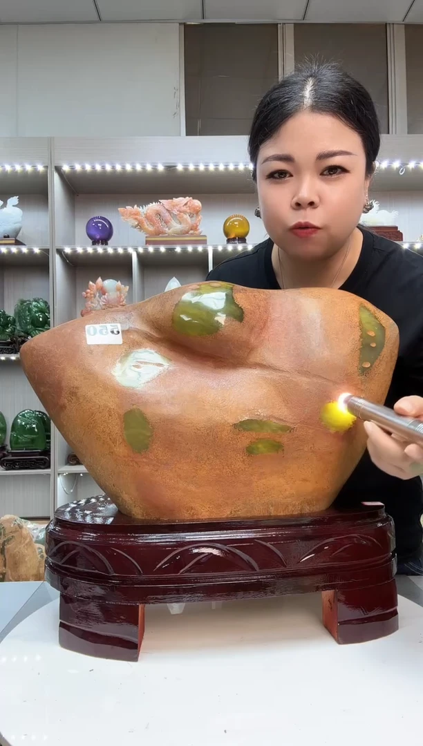石材天然岫岩玉摆件