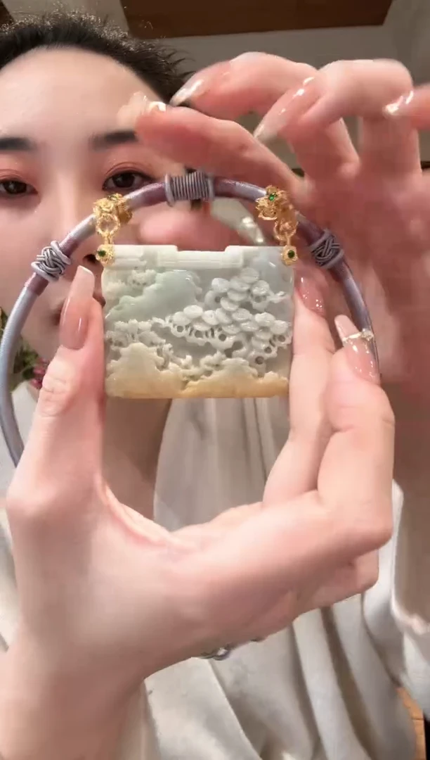 【闪购商品】翡翠颈饰未镶嵌国风