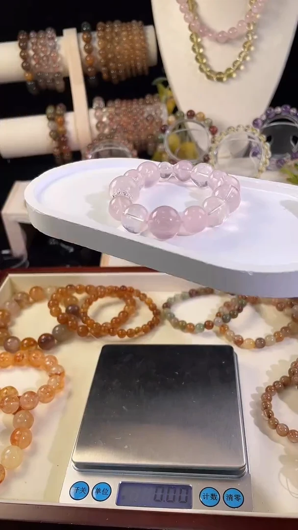 合金手串水晶粉水设计款