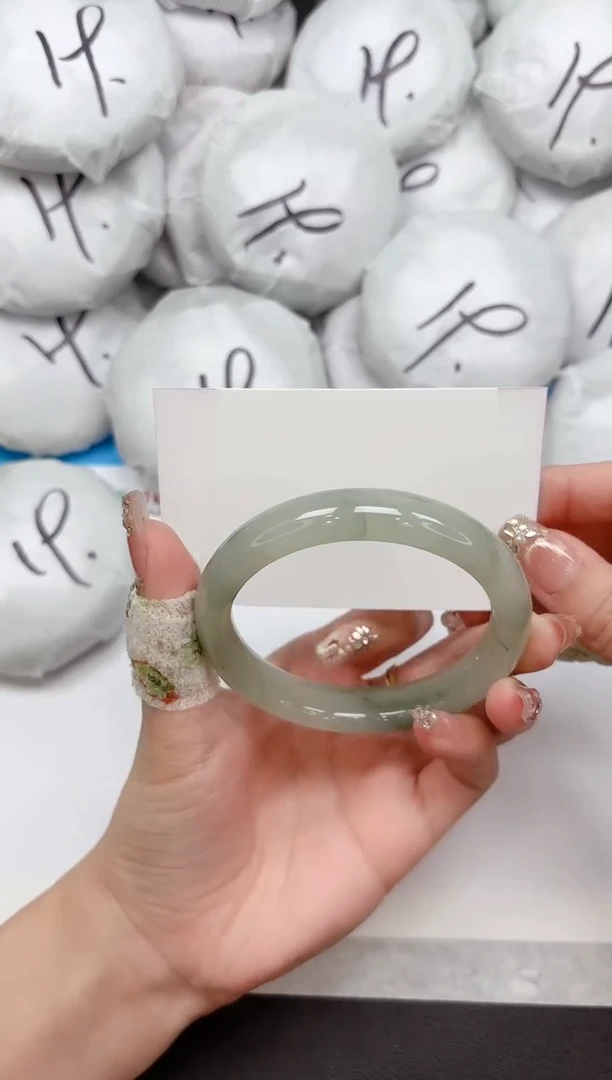 未镶嵌手镯石英质玉115-56.5