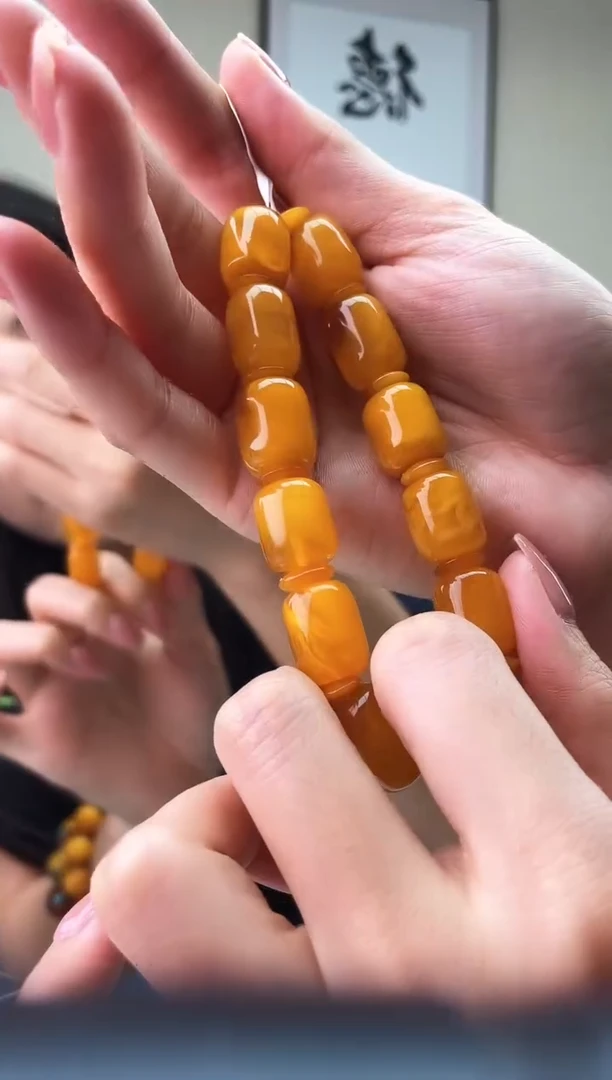 琥珀未镶嵌珠宝奇石T0假一罚十多样性发其一