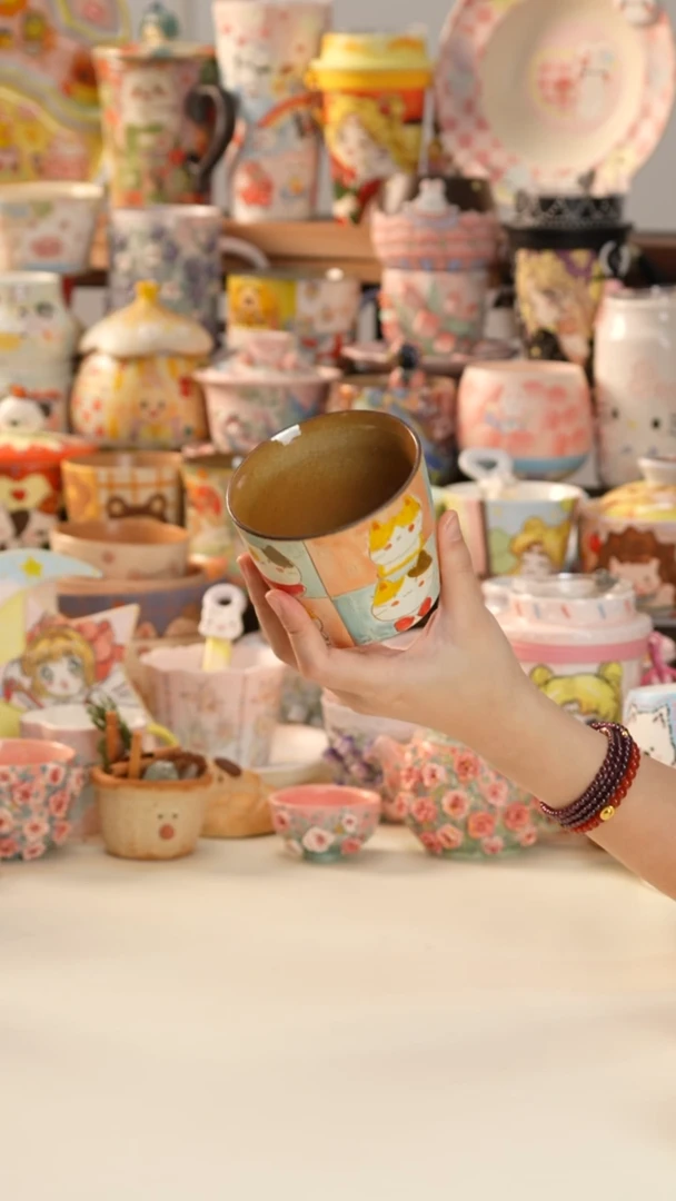 其他景德镇釉下彩手绘设计师款陶瓷