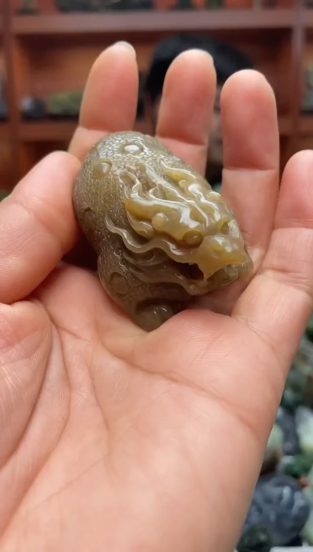 未镶嵌和田玉把件1