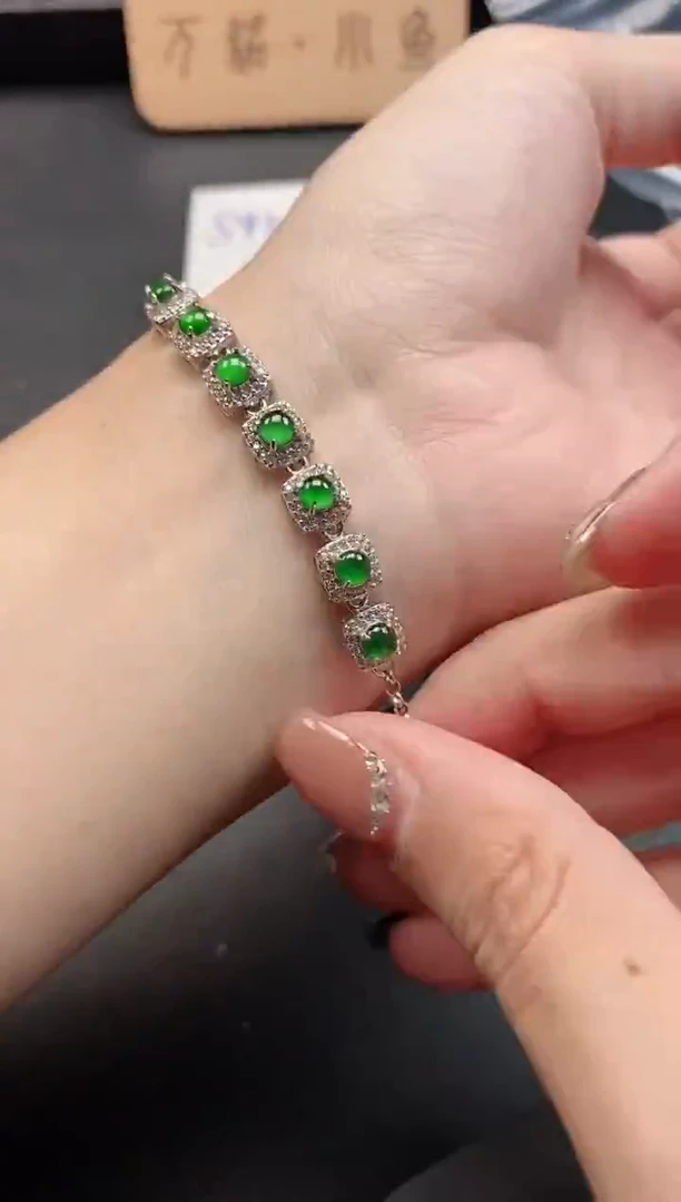 银S925镶嵌戒指翡翠51511