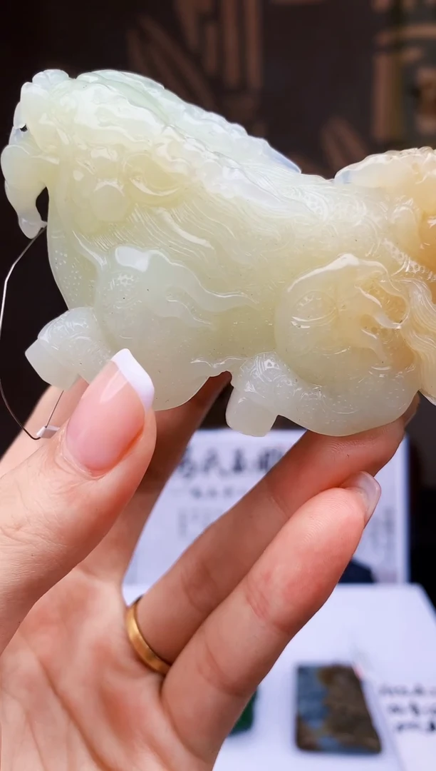 定制和田玉BOSS阳天然和田玉（拍一发一）