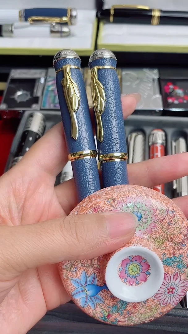 瓷片L**nFSDGDGVS77778888