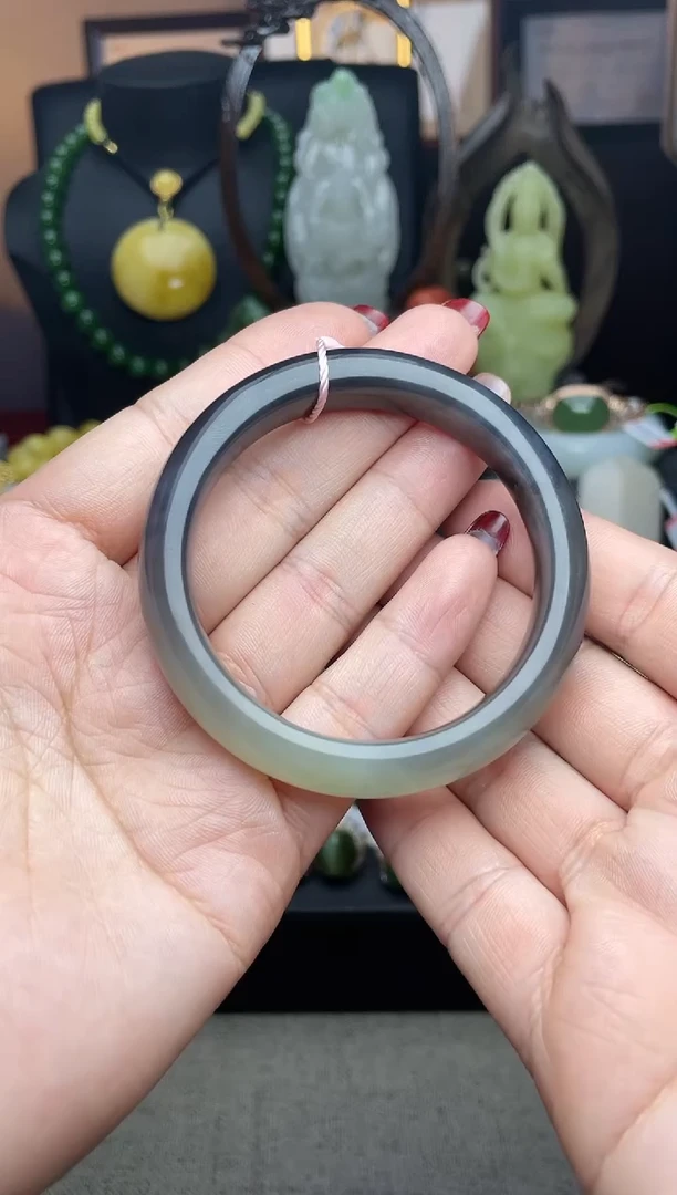 【闪购商品】和田玉手镯未镶嵌手镯