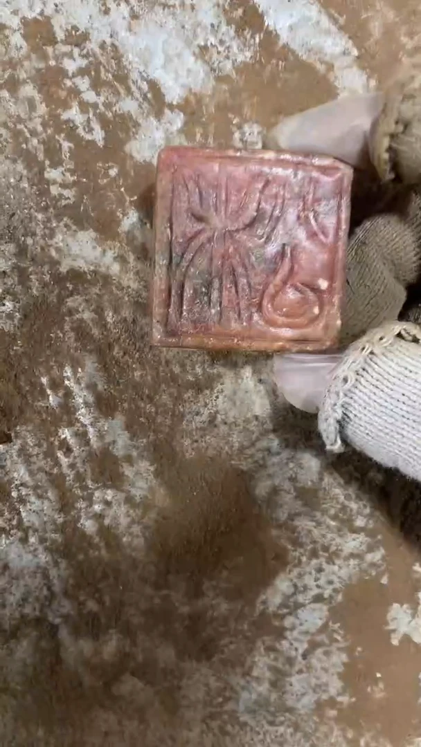 瓷片手工，手绘，陶瓷