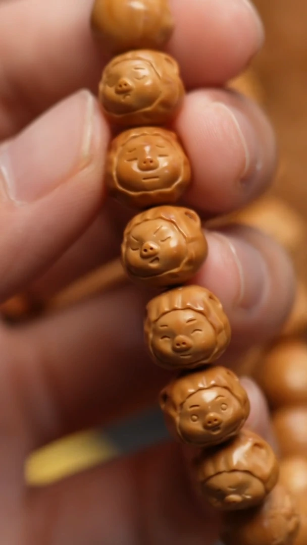 吊坠猴头核桃1.1小福猪