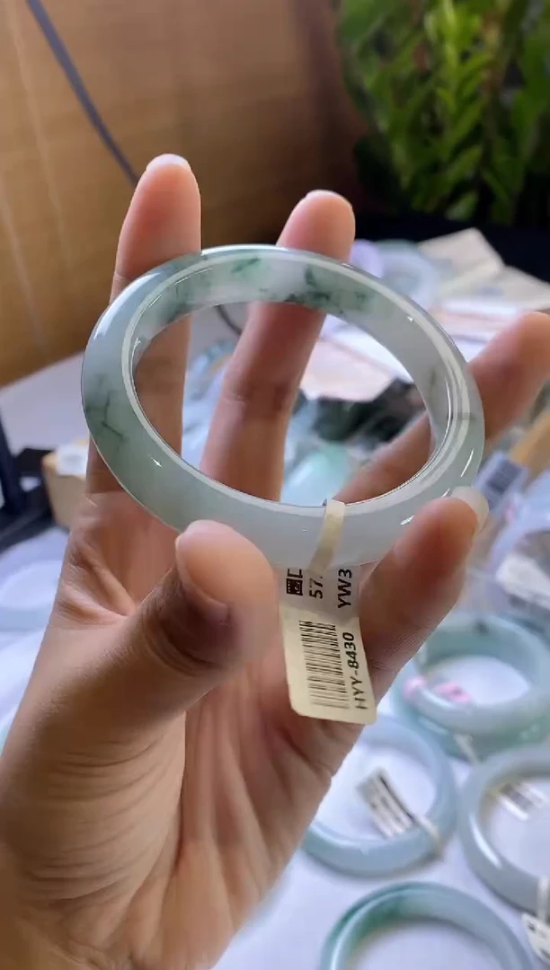 未镶嵌手镯翡翠正圈57圈口，4023