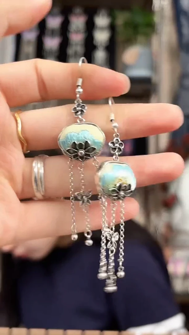 织绣s****9民族风非遗老绣饰品579*