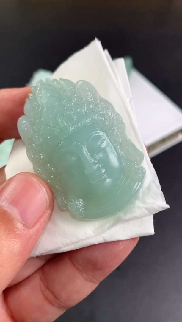 未镶嵌定制翡翠风**过翡翠