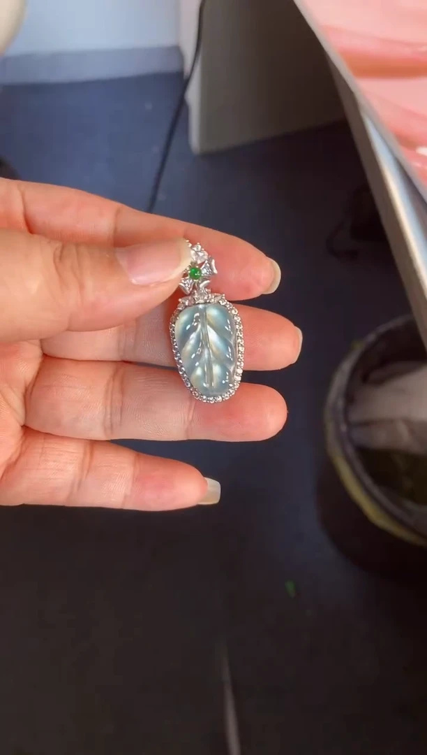 吊坠(不含链)银S925镶嵌翡翠1