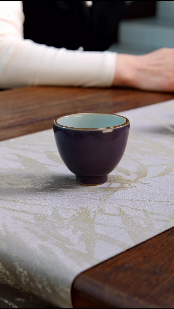 【闪购商品】拾玉内粉青外黛紫鸡心杯