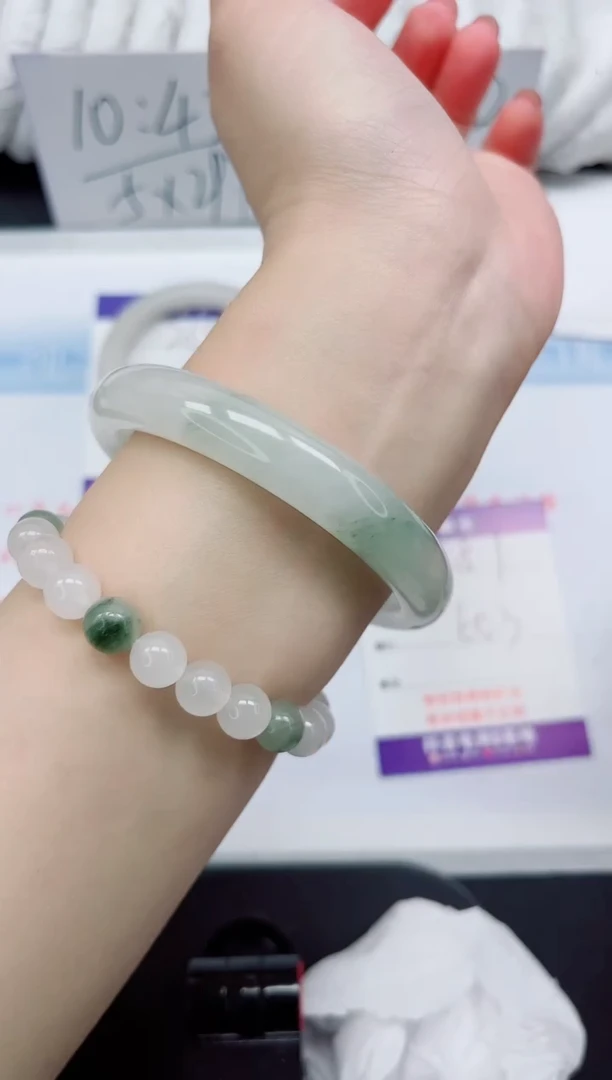 【闪购商品】石英质玉手镯未镶嵌251#60.3