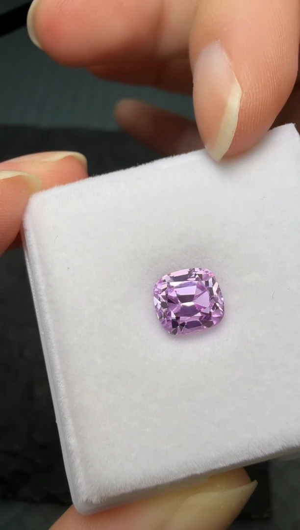 未镶嵌锂辉石裸石紫锂辉2.8ct-A254-1p