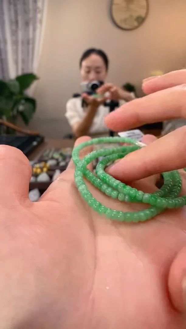 翡翠未镶嵌吊坠(不含链)珠链