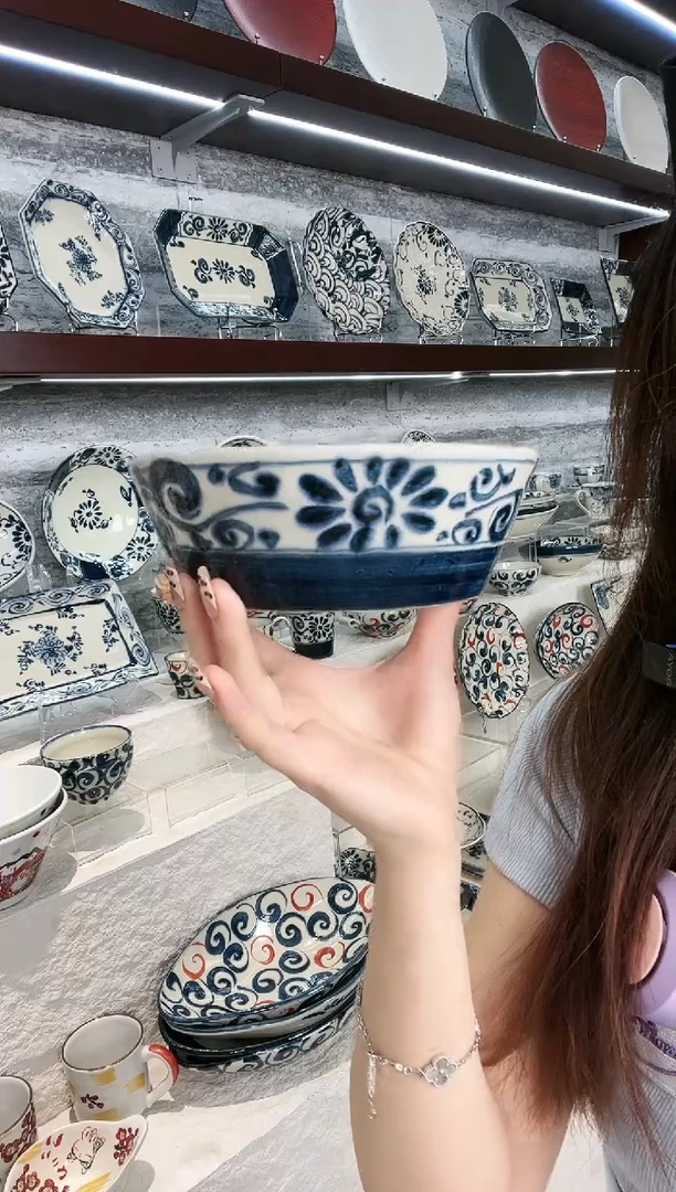 陶宗山窑平底钵15.5cm-蓝菊